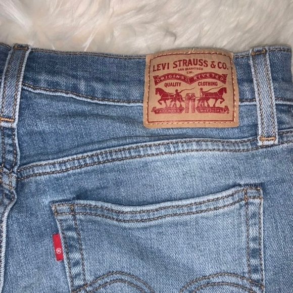 levi jeans - Picture 2 of 5